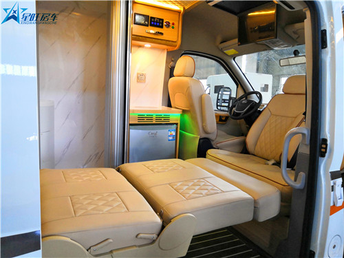 大通短轴房车.jpg