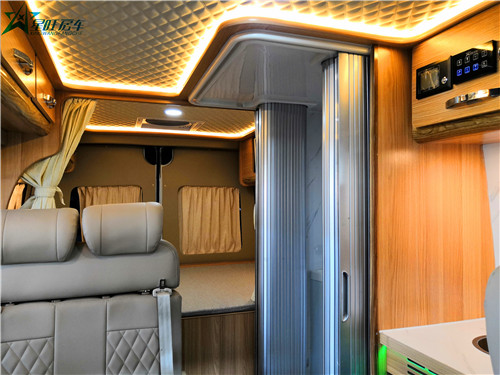 大通短轴房车.jpg