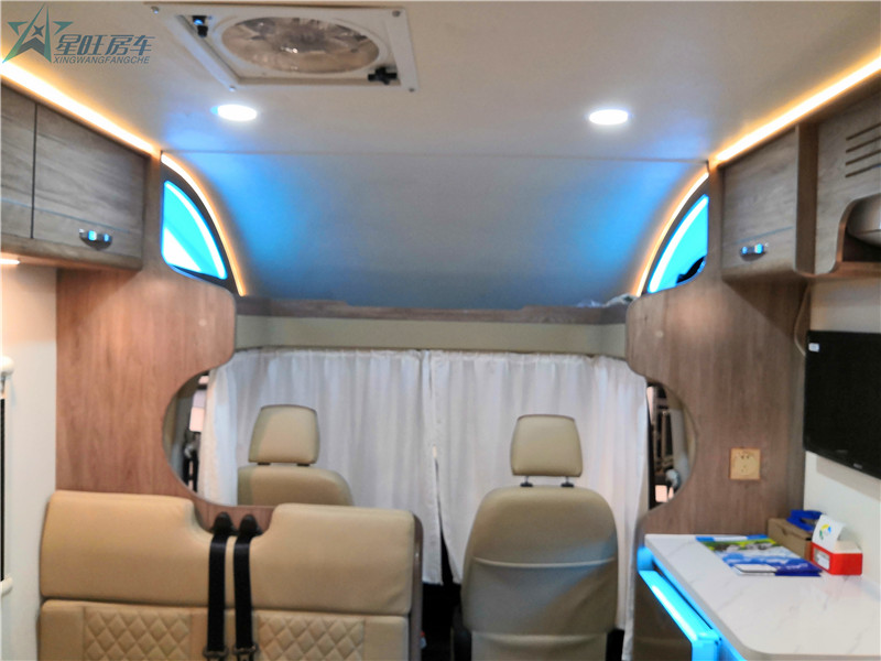 依维柯欧胜房车 (15).jpg