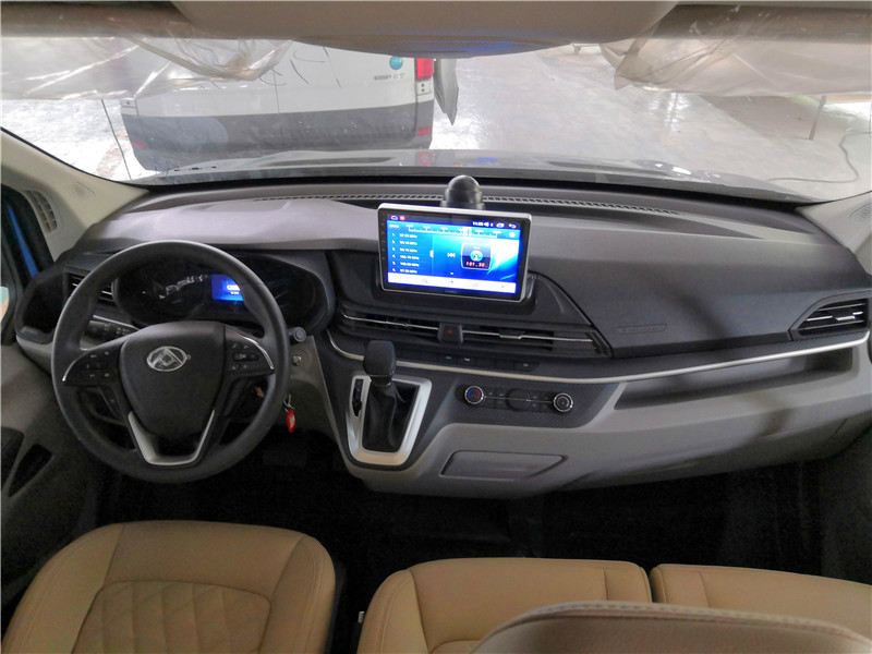 大通V90 B型房车.jpg