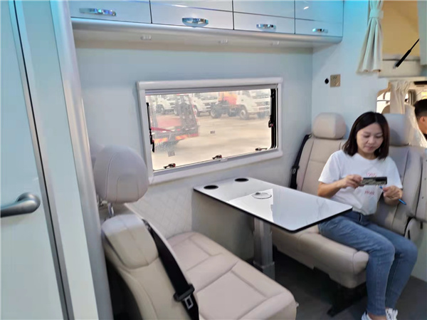 星旺房车15572204376