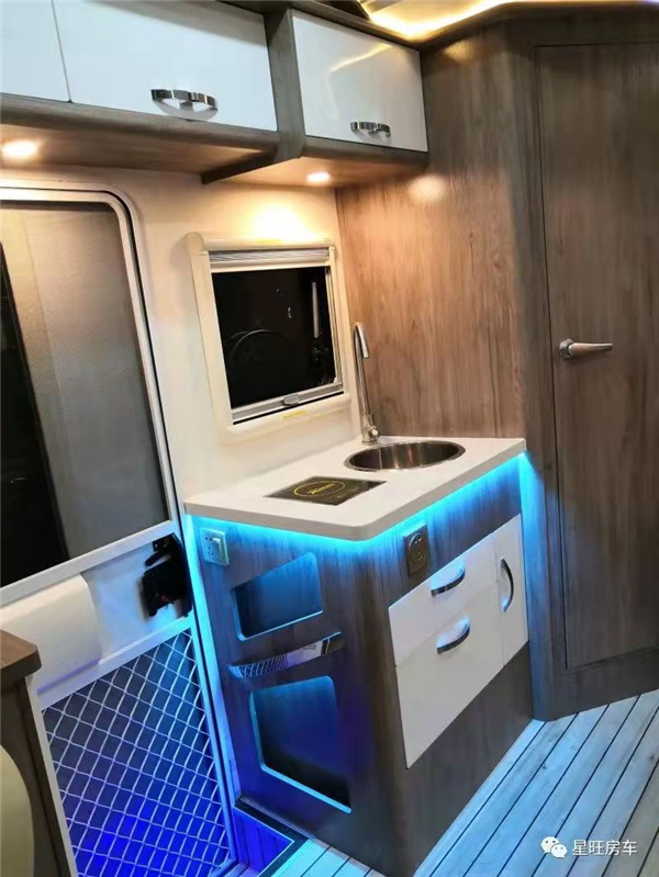 星旺房车刘芬15572204376