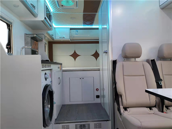 星旺房车刘芬15572204376