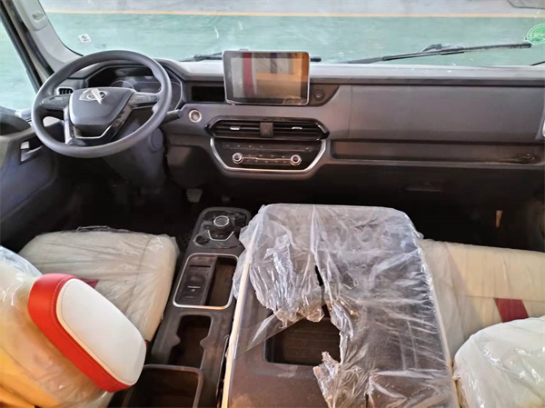 星旺房车15572204376